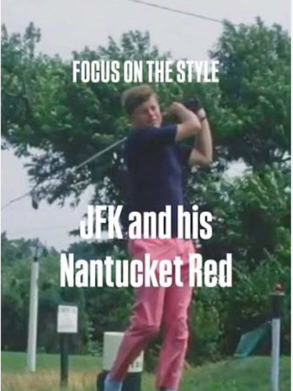 Classic Men's Chinos in Nantucket Red